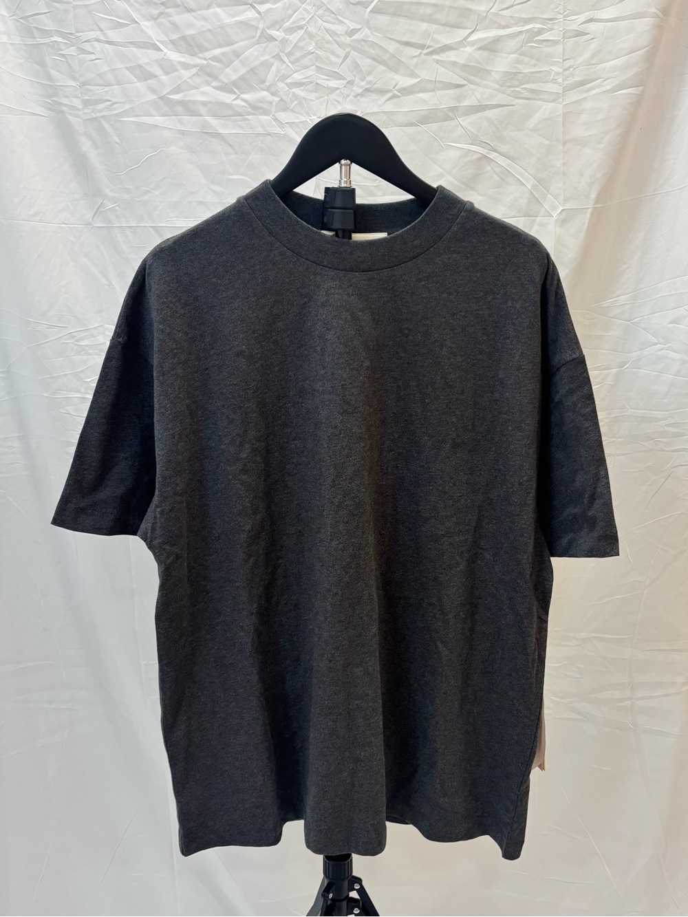 Fear of God Essentials Charcoal Heavyweight T-Shirt Size Medium NWT